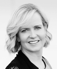 Kara Ross headshot
