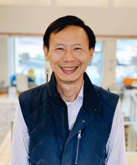 Andrew Tang headshot